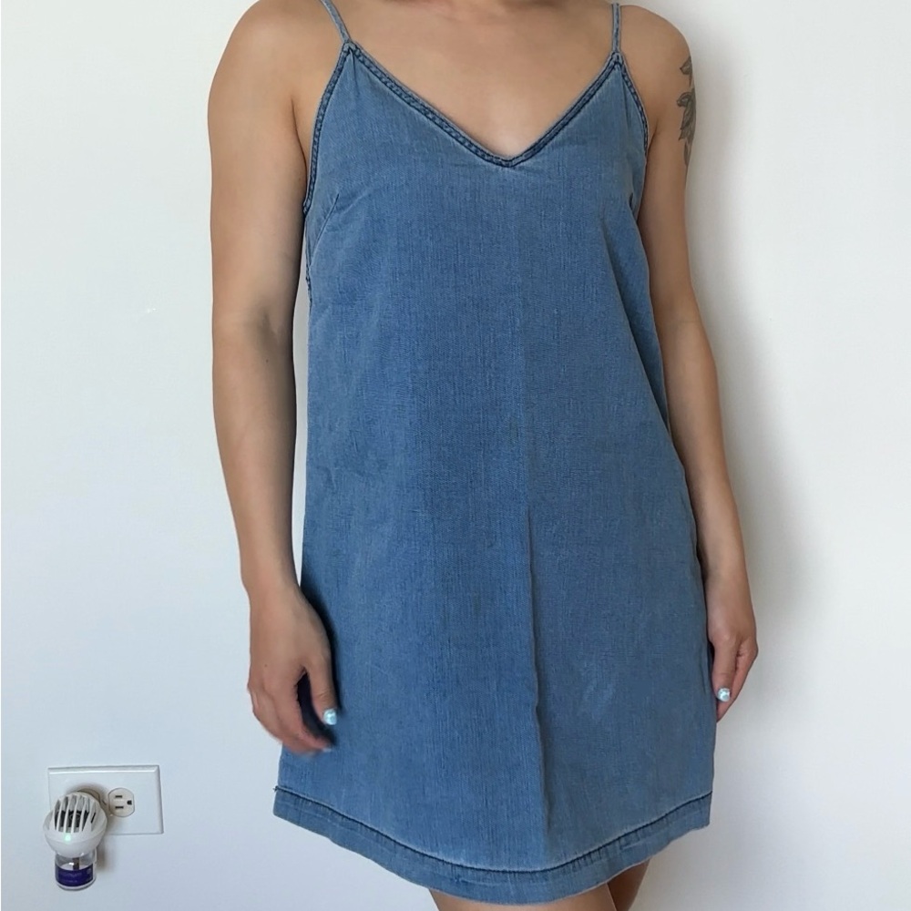 Aritzia Wilfred Free Vivienne Denim Slip Dress